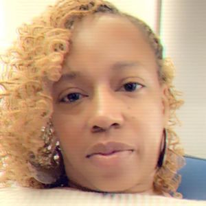 Meet your Posher, Nikki